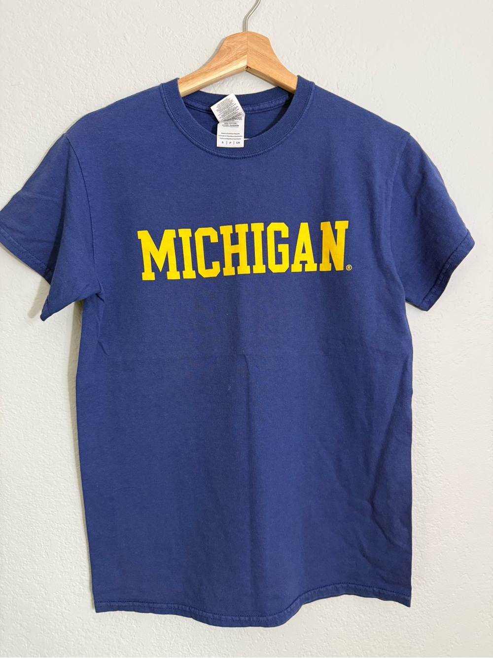 Michigan Graphic Crew Neck T-Shirt - Navy & Yellow